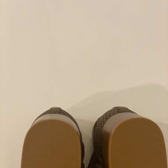 Blazzin Roxx - Picture 6 of 6